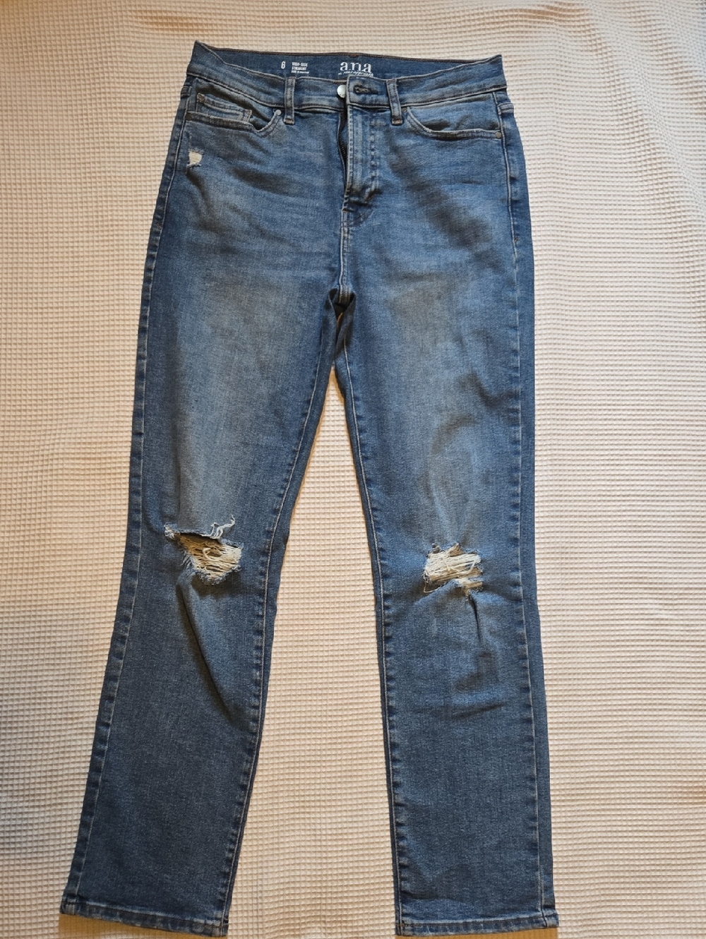 a.n.a Womens Distressed Blue Straight-Leg Jeans
